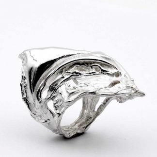 Giordano Pini - Sculture da indossare - Anello in argento "Acquatorrente"